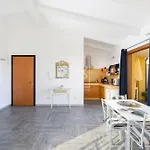 Via Sassari Apartamento